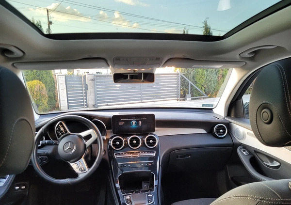 Mercedes-Benz GLC cena 129150 przebieg: 207000, rok produkcji 2020 z Kraków małe 92